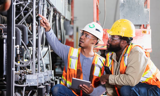 Best Emergency Electrician Near Me  in Brookdale, CA